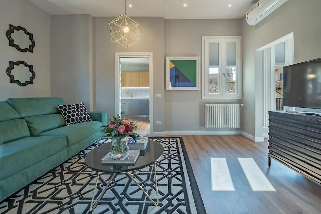 Apartments Florence - Flamingo With Santa Croce View Italy