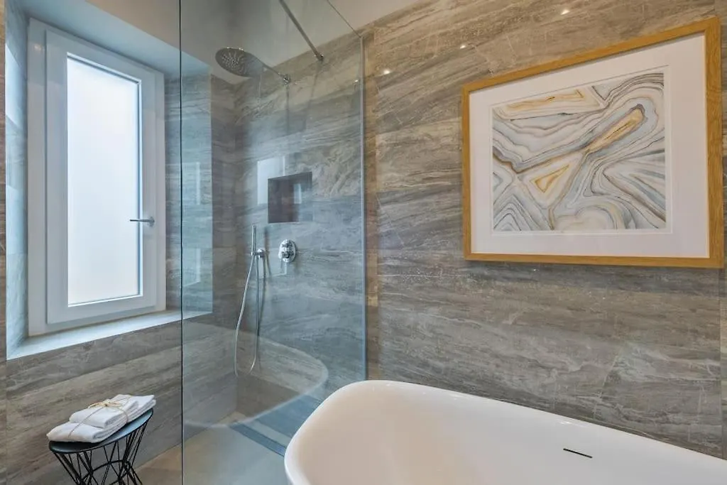Apartments Florence - Flamingo With Santa Croce View Italy